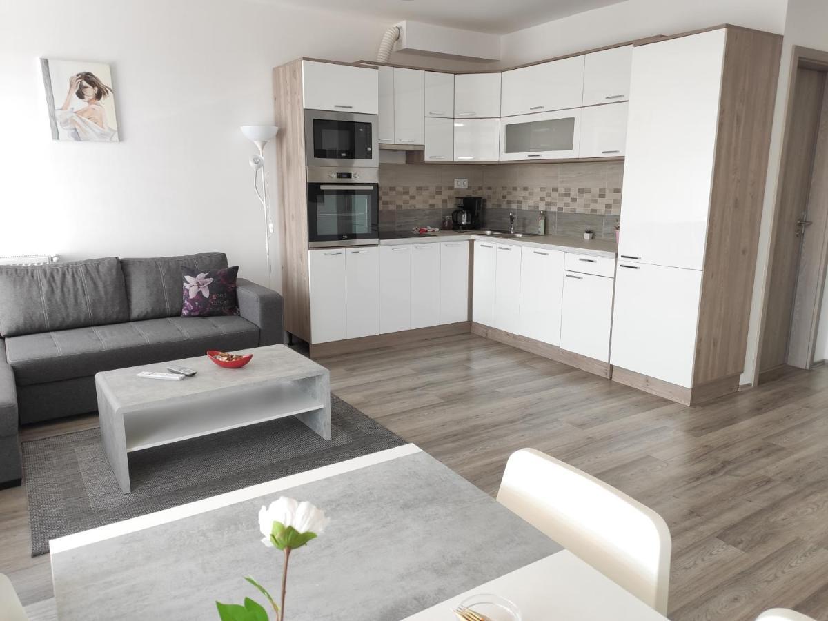 Bajcsy Apartment Debrecín Exteriér fotografie